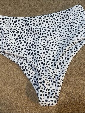 SHEIN Black & White Dalmatian Spot Bikini Bottoms